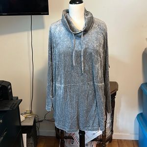 J.Jill super soft velvet tunic🎊🌹🍄